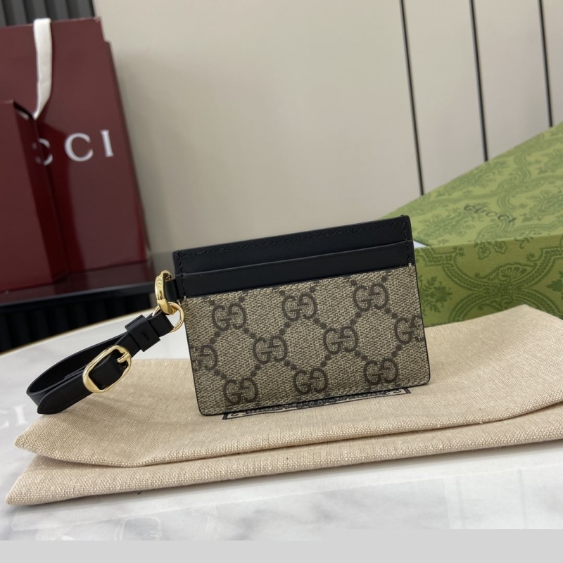 G*u*i wallets & purse